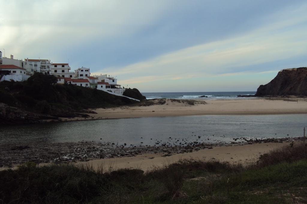 Odeceixe Beach Apartments Esterno foto